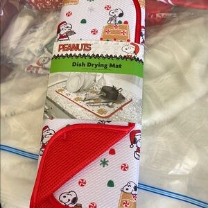 Peanuts Christmas Dish Drying Mat
